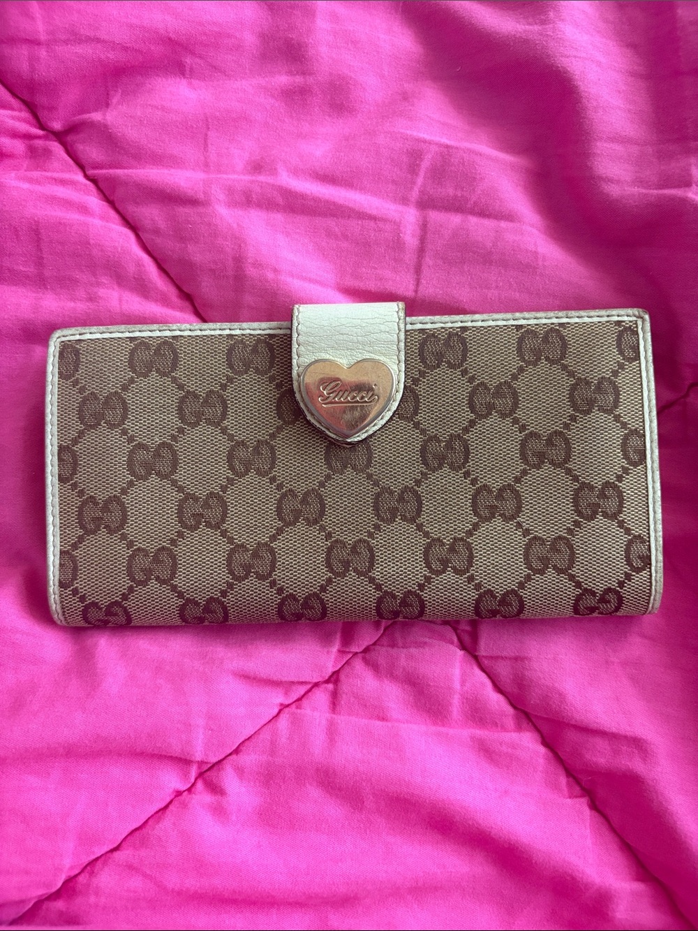 Gucci Monogram Heart Continental Wallet